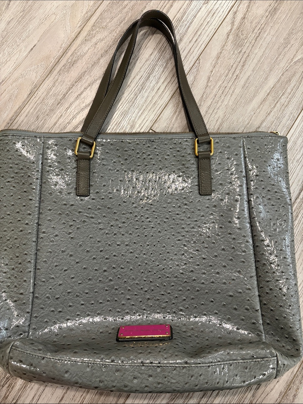 Marc Jacobs Grey Ostrich-Texture Tote Bag with Pink Logo Accent